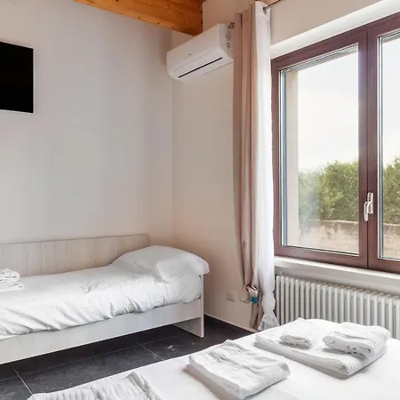 La Villetta - Xenia Affittacamere 3*